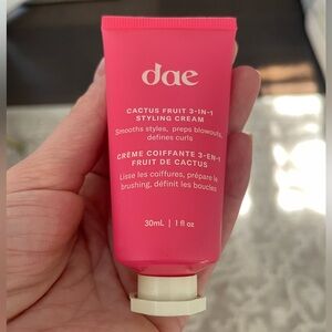 Brand new sealed Dae Cactus Fruit 3-in-1 Styling Cream 30 ml